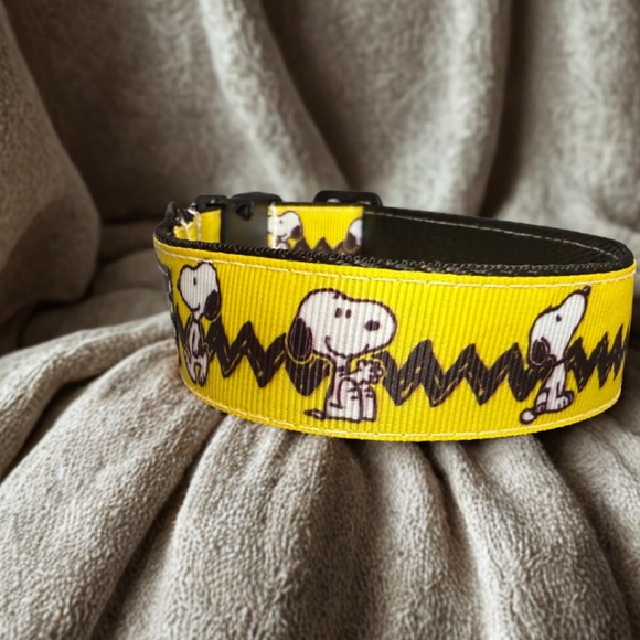 Handmade Snoopy dog Collar - Picture 3 of 3